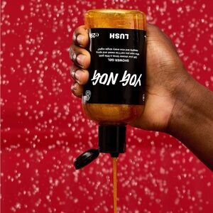 New Lush Yog Nog Shower Gel